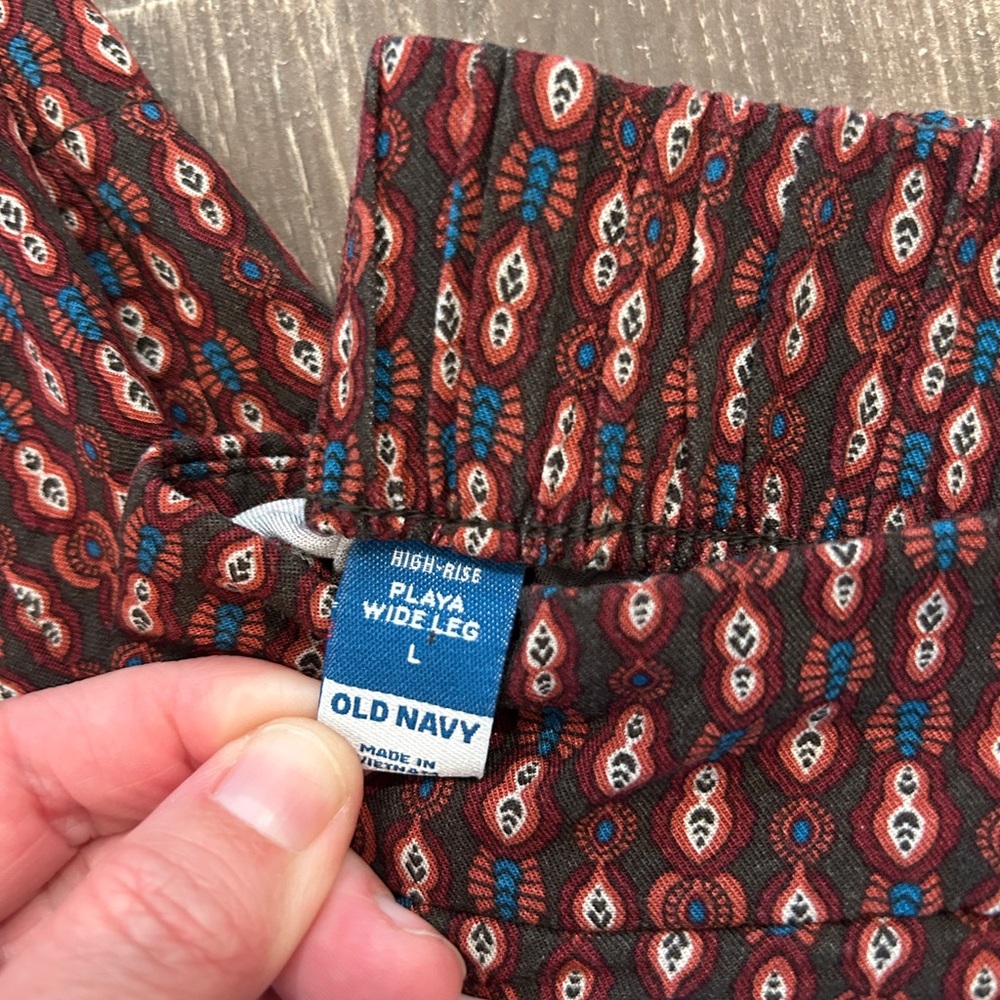 Old Navy Patterned High-Rise Pants